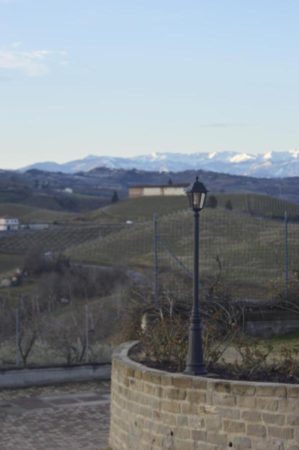Agriturismo Cascina Rabalot Diano dʼAlba Dış mekan fotoğraf